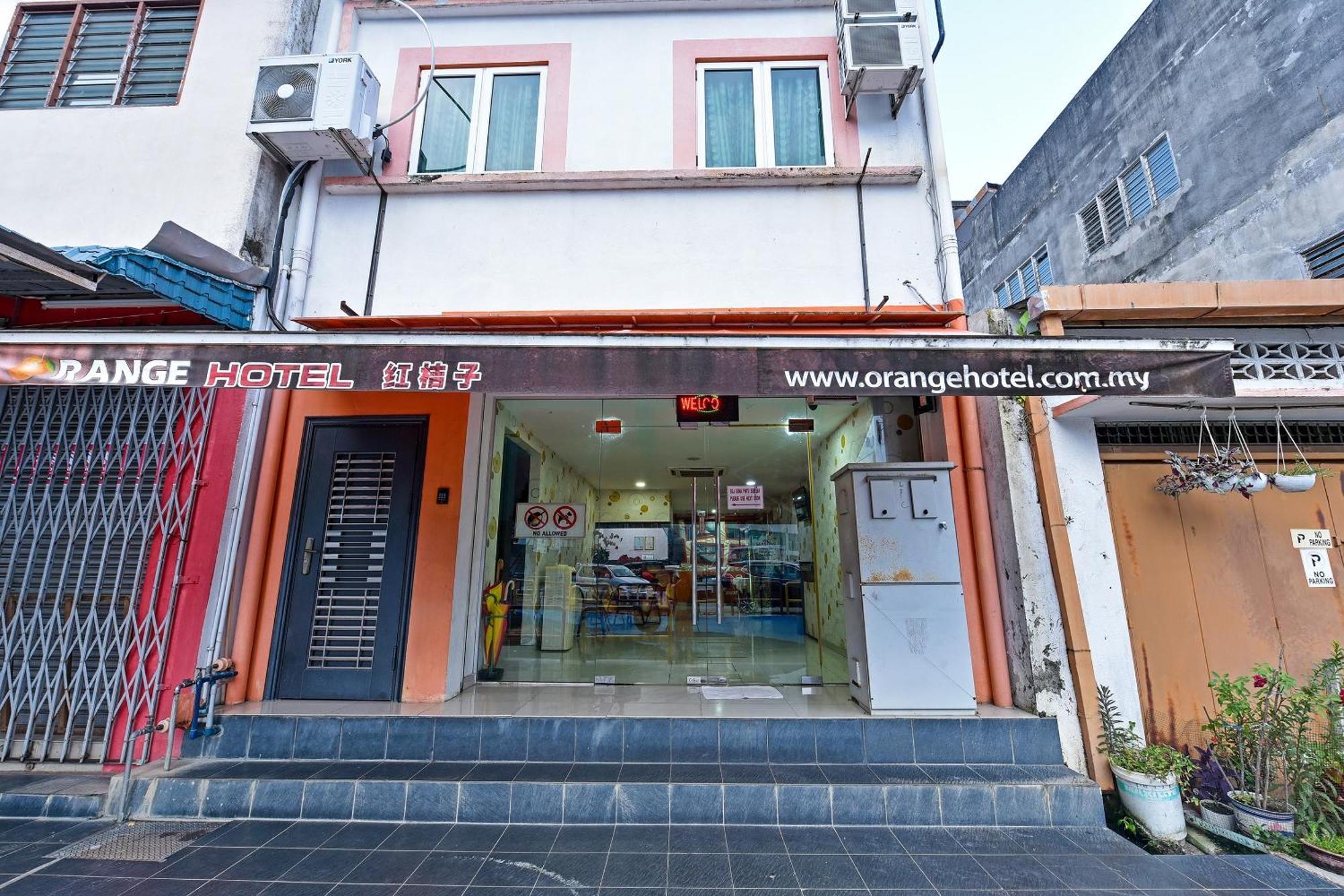 Super Oyo 992 Orange Hotel Kuala Pilah Buitenkant foto