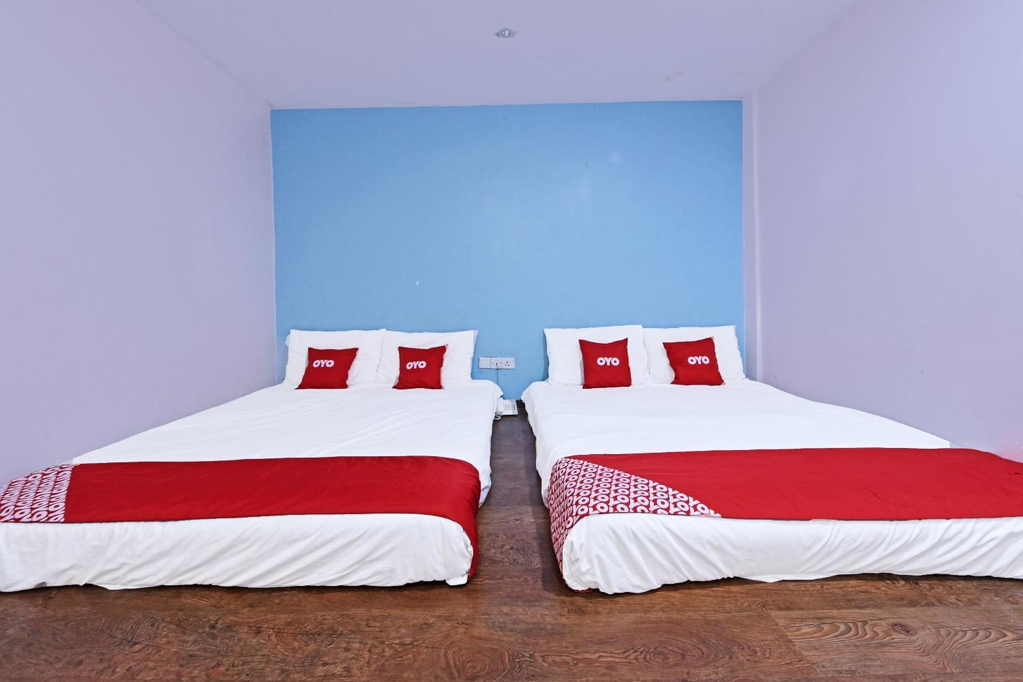 Super Oyo 992 Orange Hotel Kuala Pilah Buitenkant foto